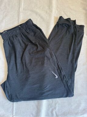 Nike Black Heather Athletic Joggers